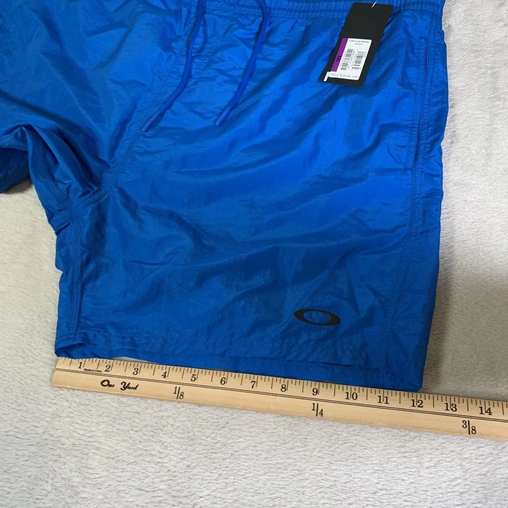 Oakley Shorts Mens 2XL Blue 16